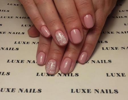 Фотография Luxe Nails & beauty 0